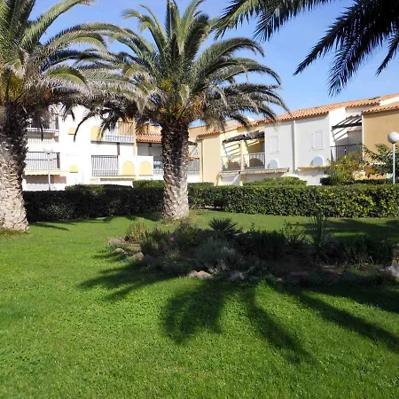 Διαμέρισμα 1 Bedroom For 4 *
